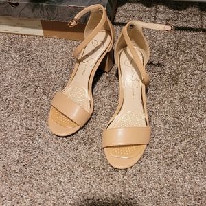 Nude Block Heel